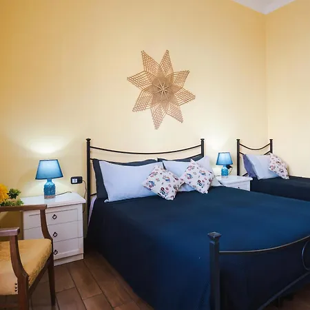 L'albero Dei Limoni Portoscuso