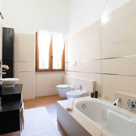 L'albero Dei Limoni Bed & Breakfast 4*