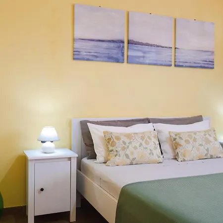 L'albero Dei Limoni Bed & Breakfast *