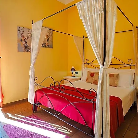 L'albero Dei Limoni Bed & Breakfast 4*