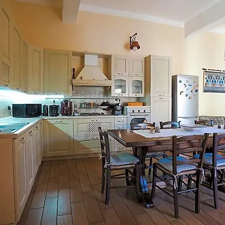 Bed & Breakfast L'albero Dei Limoni Portoscuso